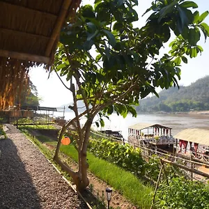 https://bellerive.hotelsluangprabang.com