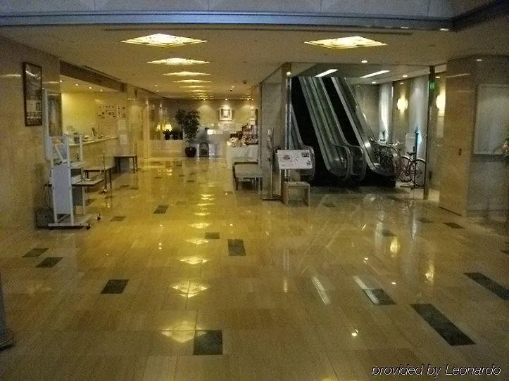 Ark Hotel Kyoto 3*,